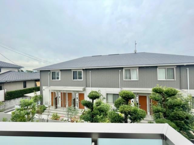 同型　現況優先 シャーメゾン江津湖