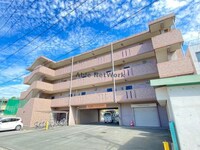 エフティ大学病院前