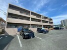 ベルフラワーハイツ本山の外観