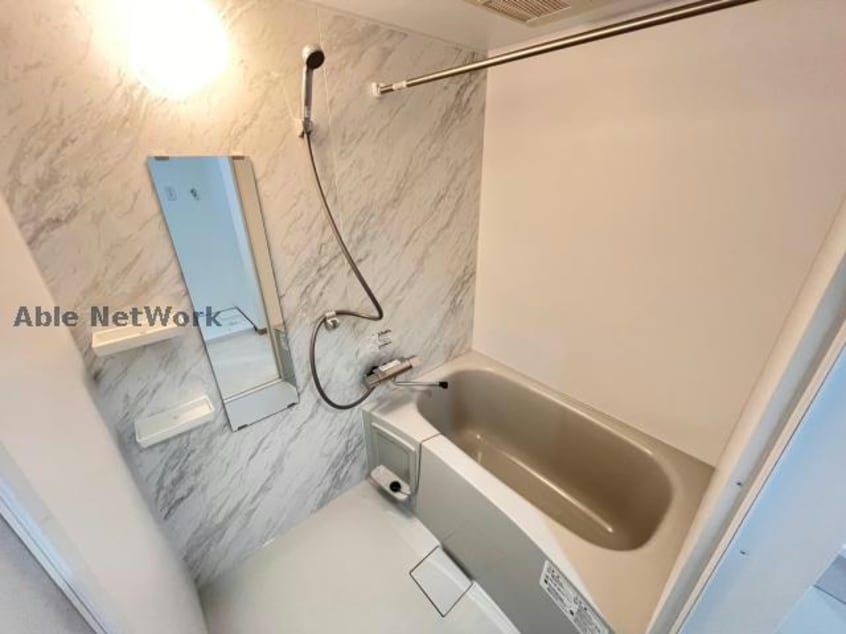 同型 SQUARE三里木駅前