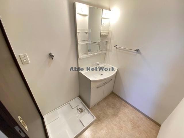 同型モデル オーネスト九品寺