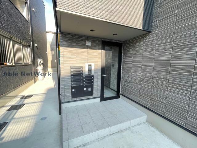 BRAVE BASE 坪井