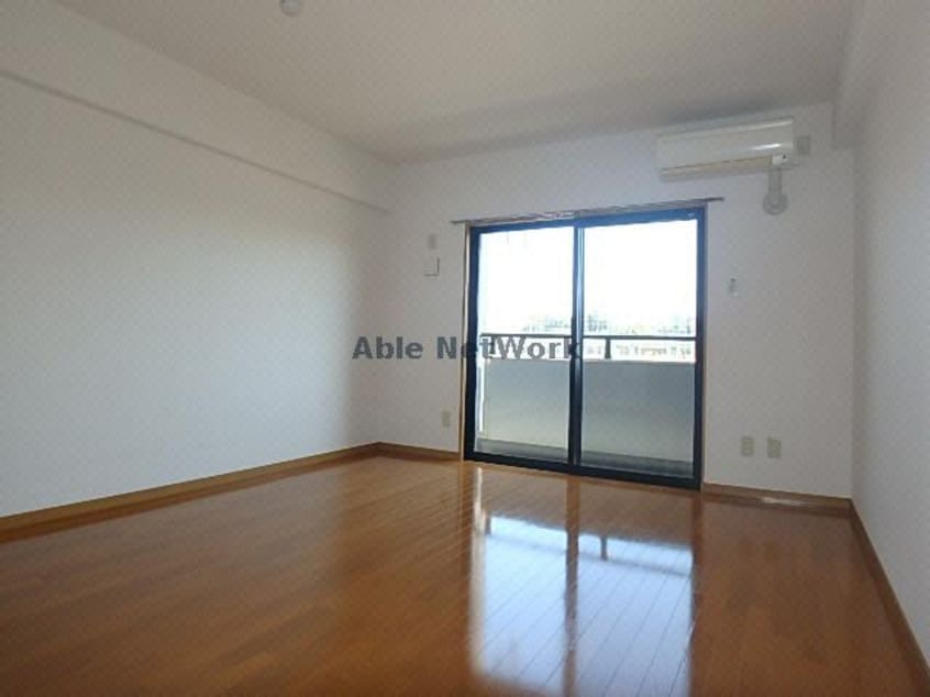 内観写真 メイン花園