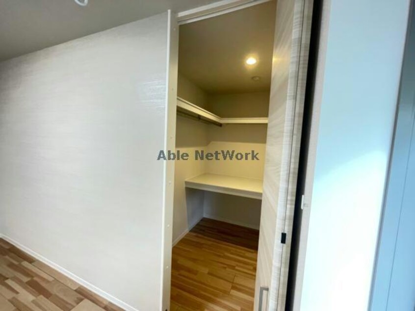  シャーメゾンローツェ国府