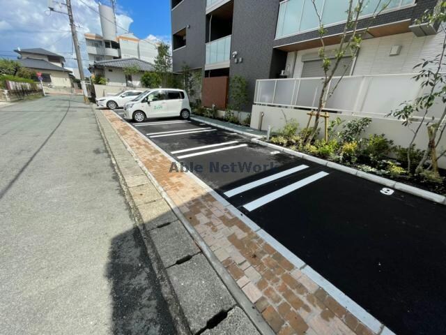  シャーメゾンローツェ国府