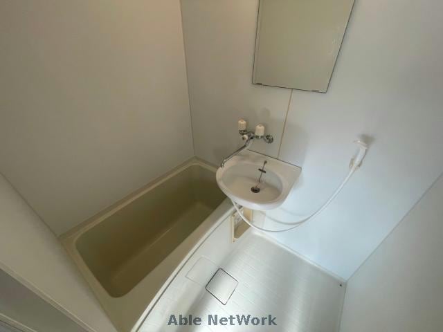  産交バス（熊本市）/健軍電停前 徒歩1分 2階 築42年