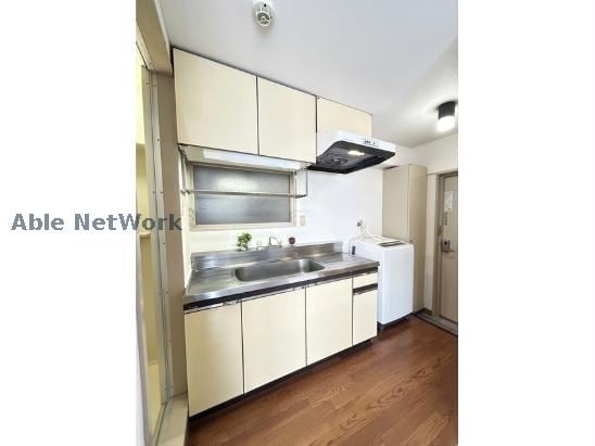  ライオン・アネックス