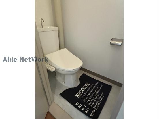  ライオン・アネックス