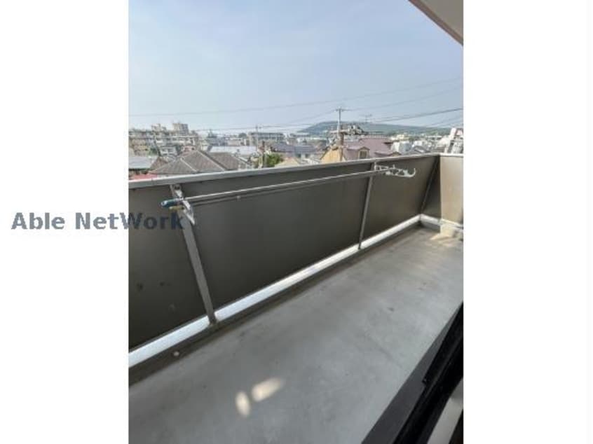  ライオン・アネックス