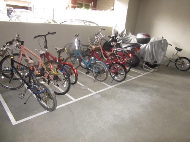  ＧＲＡＮＤＩＡ白川公園
