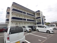 津曲マンション