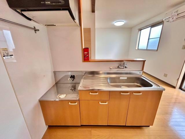  クレッセルコリナ六番館