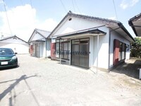 植村貸家（郡元2699-12）