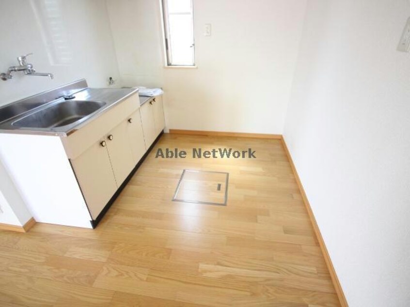  Ｔｓ　ＳＱＵＡＲＥ