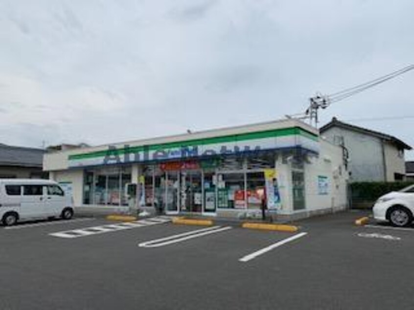 ファミリーマート祝吉店(コンビニ)まで219m レジデンス祝吉