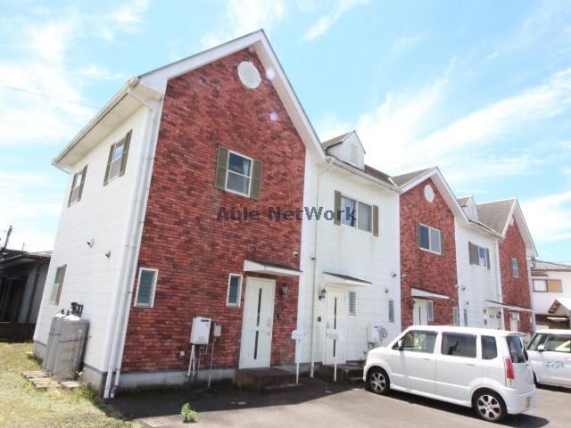 C棟 宮崎交通バス（都城市）/五十市駅前 徒歩4分 1-2階 築26年