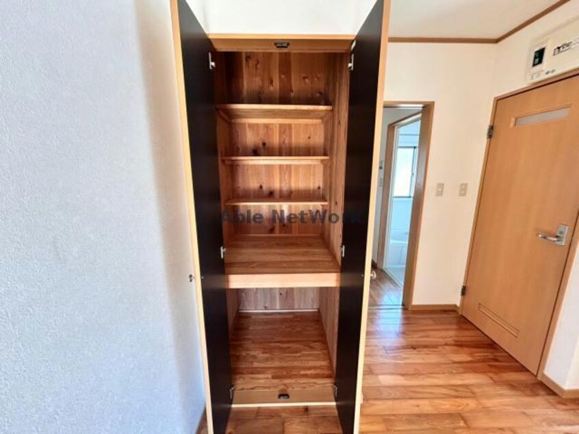  新留貸家(深川)