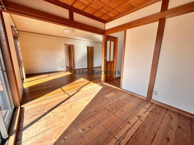  新留貸家(深川)