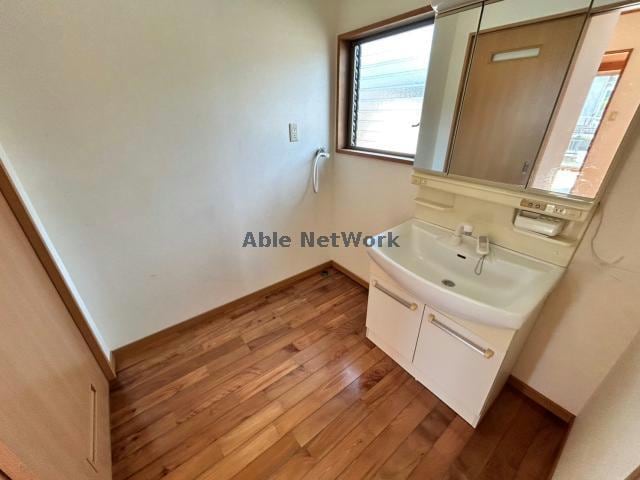  新留貸家(深川)