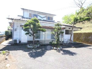 内村貸家（財部）