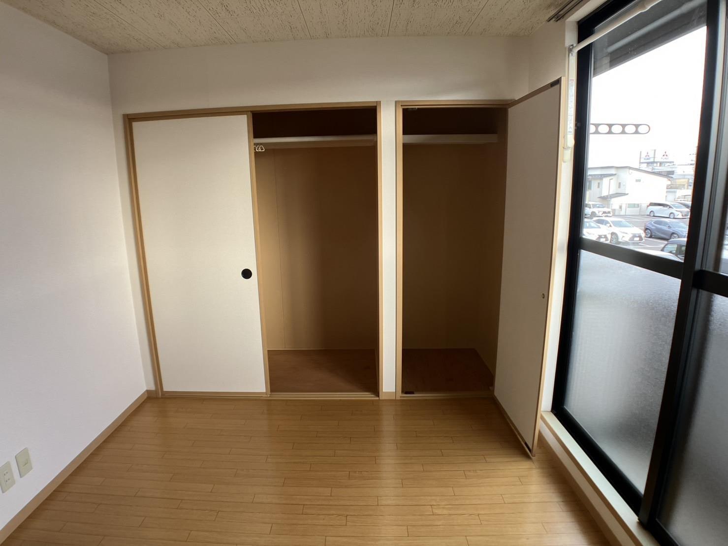  ベアー・ハウス