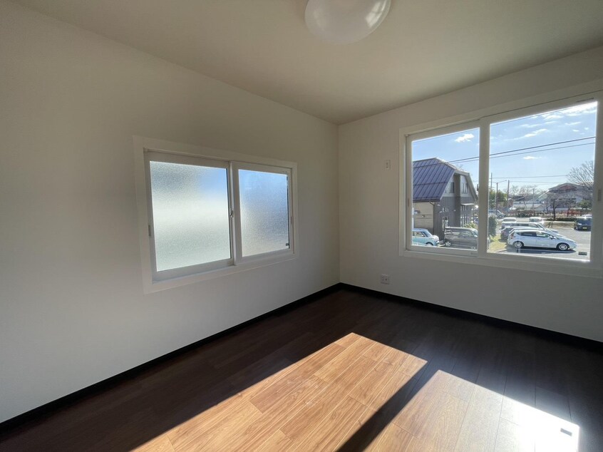  メゾナ　ルウェ（貸家）