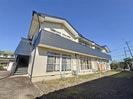 成川ハイツの外観