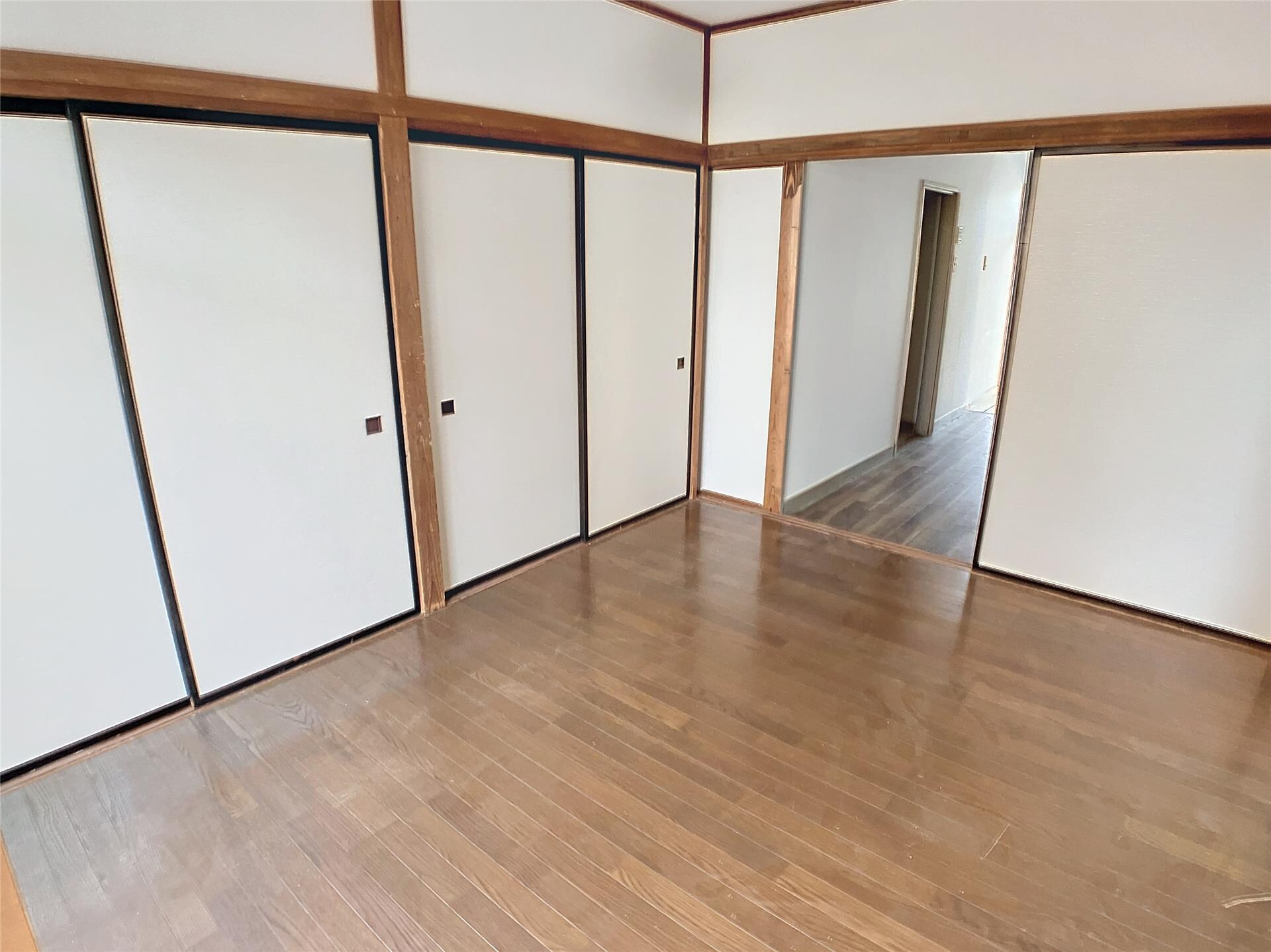  清水マンションB