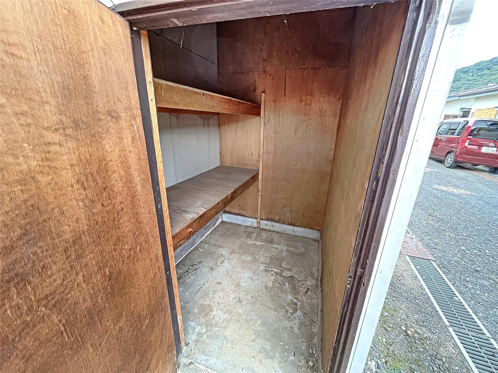  西坂貸家（田中52-2）