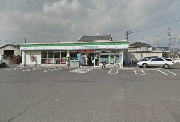 ファミリーマート岡山今七丁目店(コンビニ)まで245m おぶりがーど今