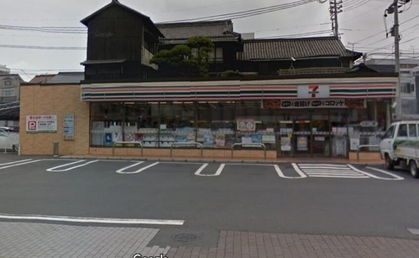 セブンイレブン岡山弓之町店(コンビニ)まで552m Park Grande 蕃山