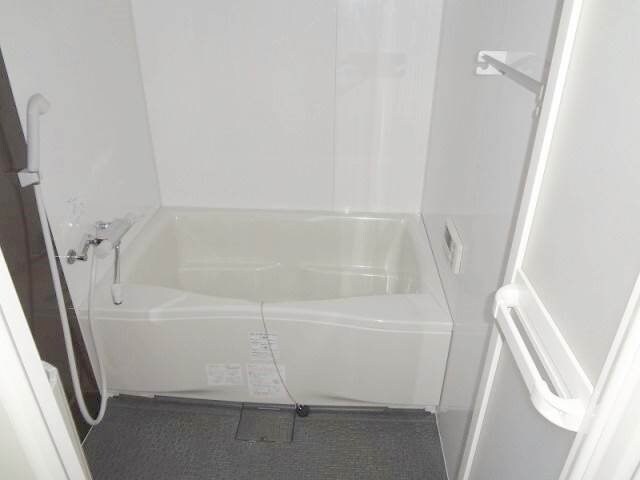 シャワー付きお風呂 アルファレガロ岡山駅前