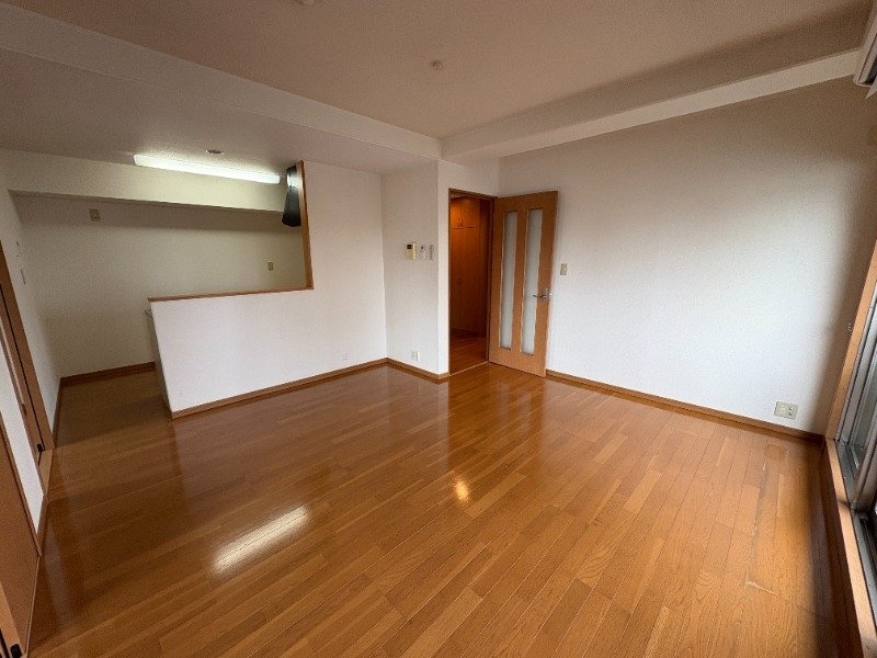  ベンハウス伊福町