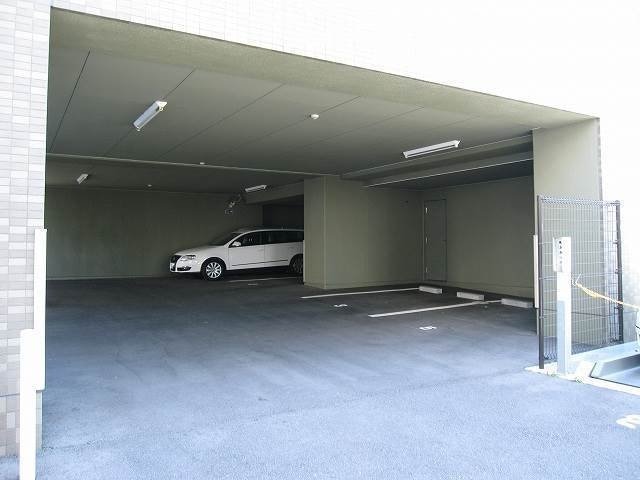  ベンハウス伊福町