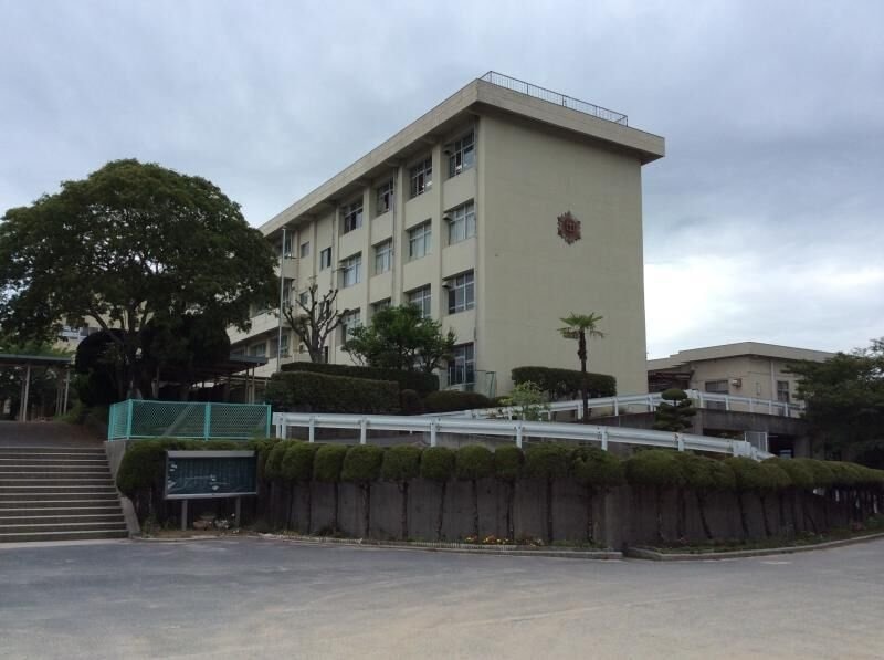 岡山市立旭東中学校(中学校/中等教育学校)まで1081m ル・サンク西市