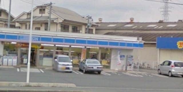 ローソン岡山十日市店(コンビニ)まで571m Flats豊成