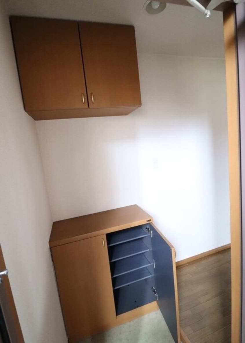  コートヴィレッジ若沼　A棟