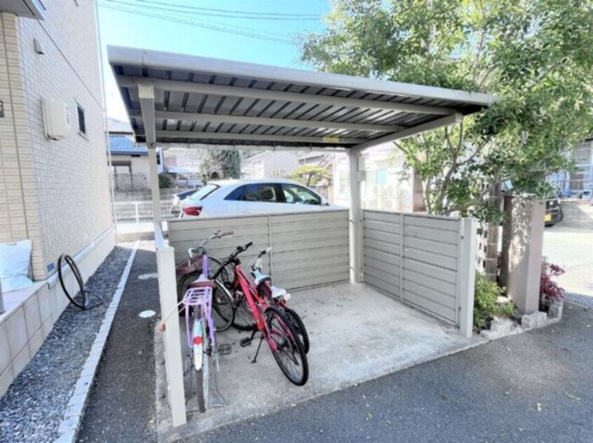  BLISS　COURT　A棟