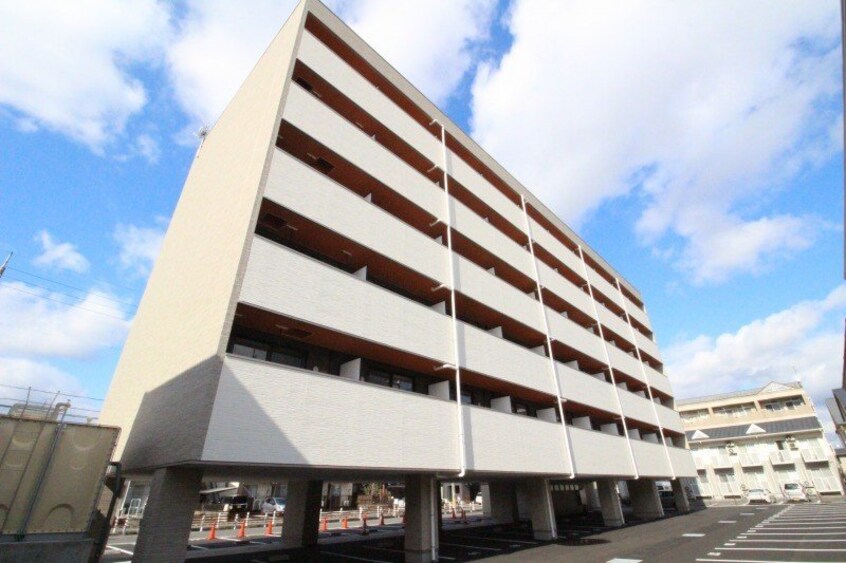  プライムスクエア青江