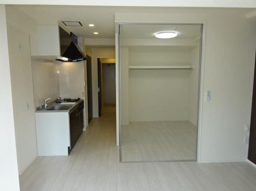 リビングから洋室 キアーズⅢ