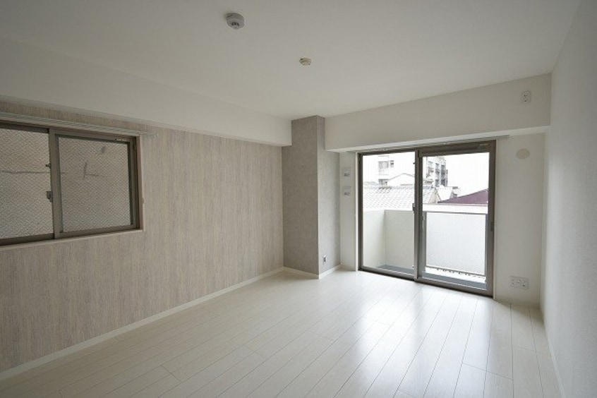  THE　MODERN　表町