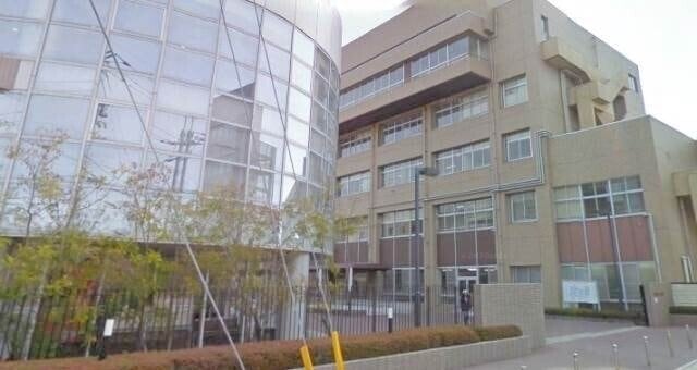 私立就実大学・短期大学(大学/短大/専門学校)まで1671m Aqua