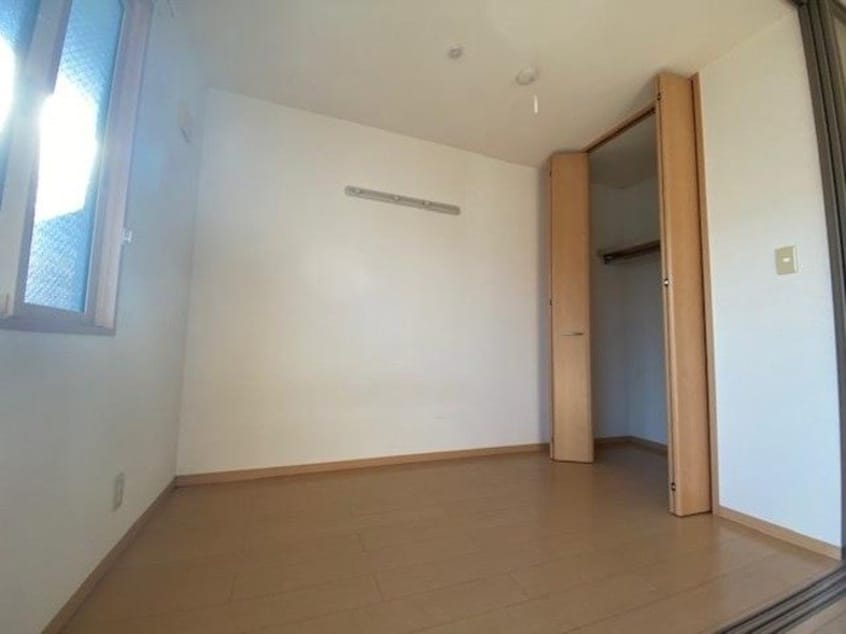  Comodo　Gione　Ｂ棟