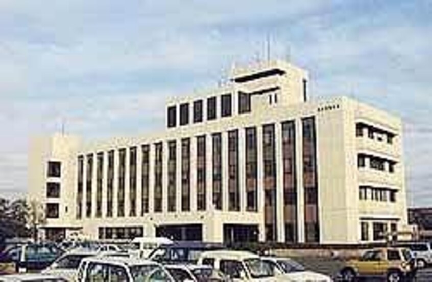 岡山西警察署(警察署/交番)まで1803m ラフィネパルク