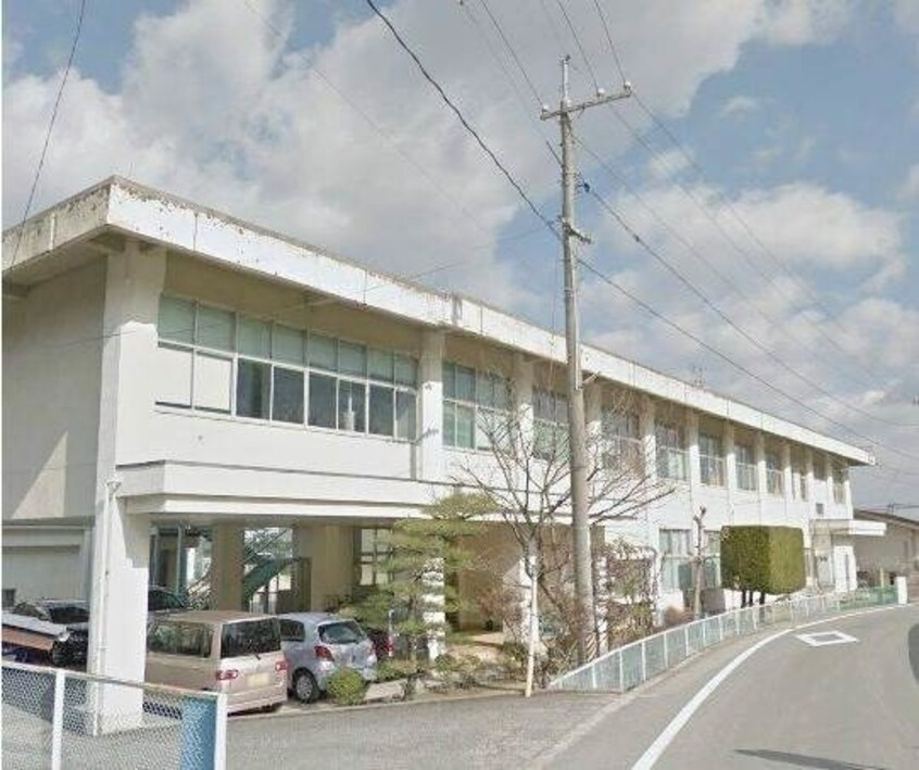 岡山市立灘崎小学校迫川分校(小学校)まで261m ルミエール　Ⅱ