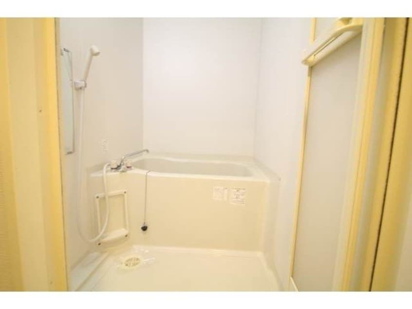  ヴィラ　プリマ