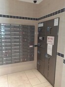  レジデンス西川