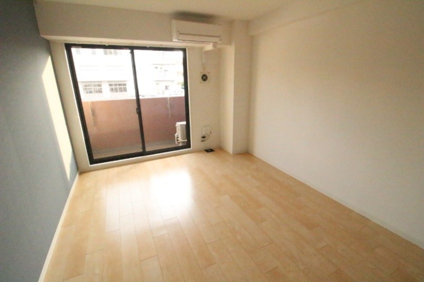  CREGRAD(クレグラッド）