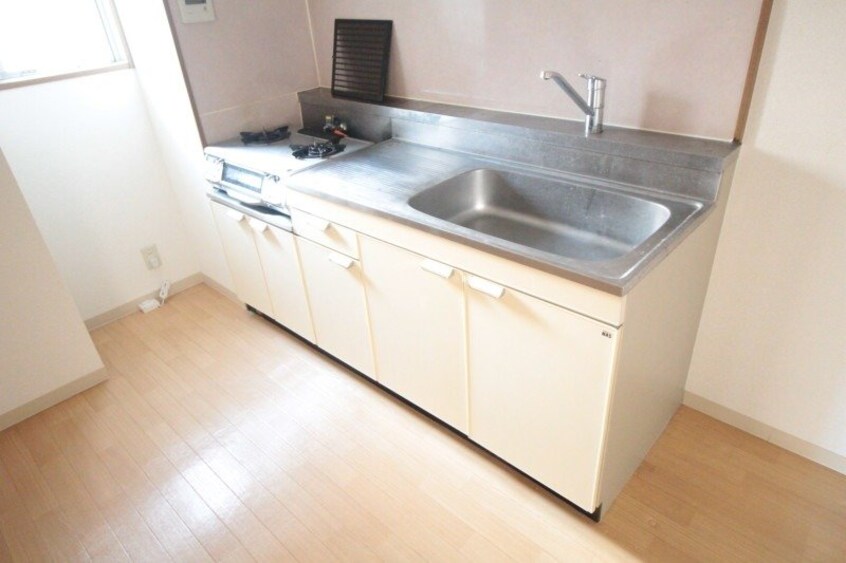  ロータスマンション