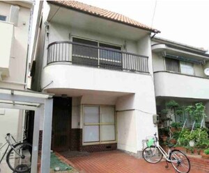 伊島町1町目11-9一戸建て